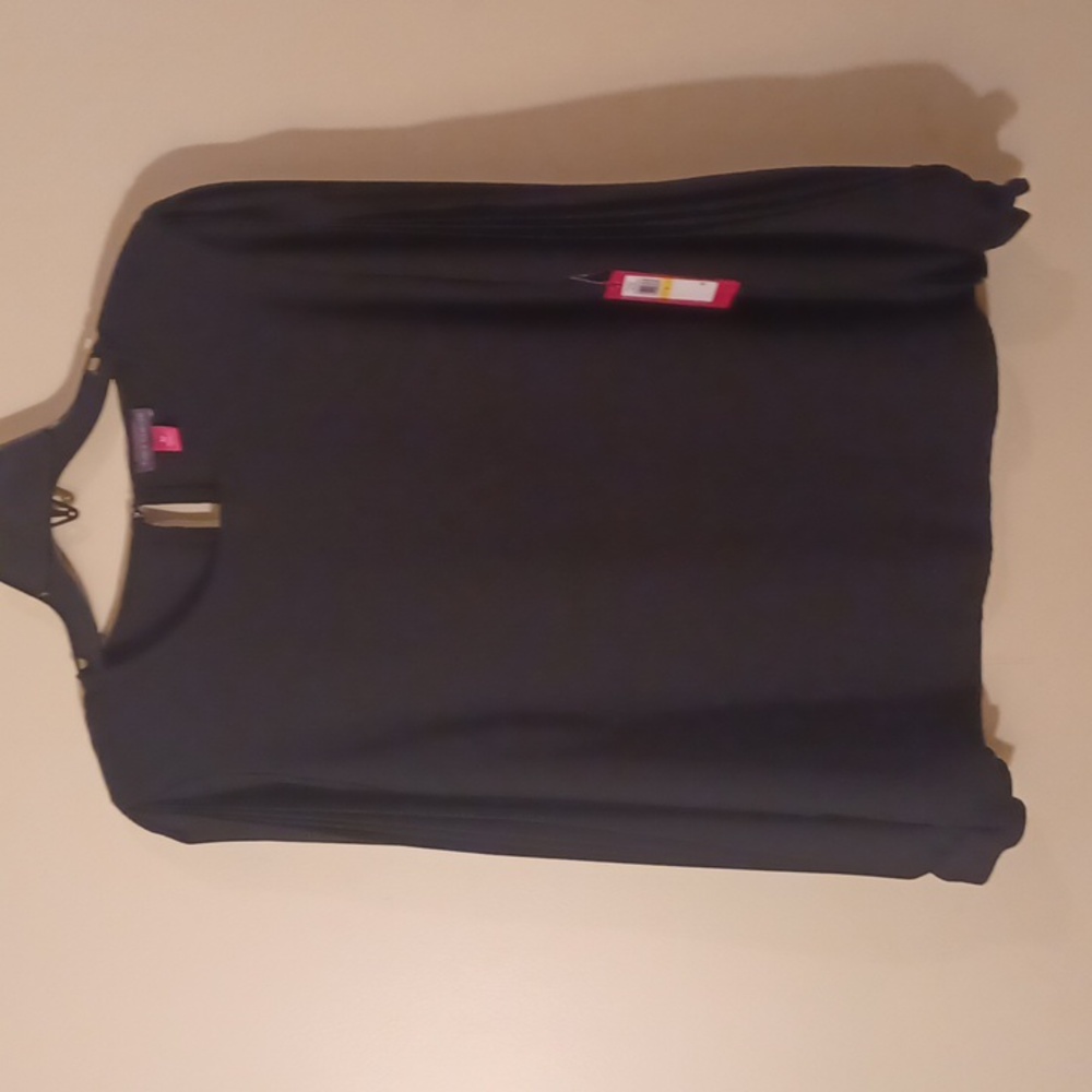 Vince Camuto,NWT! ,rich black,pleated sleeves,100 polyester,Sz.M
